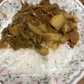 キャベツたっぷりのカレー！